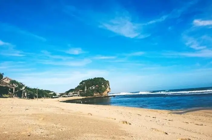 Pantai Indrayanti, Objek Wisata Pantai Nan Eksotis di Jogja